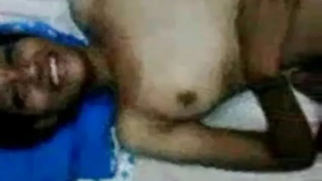 એન્જલ licks સેકસી પીચર વીડીયો બીપી મોટો લોડો