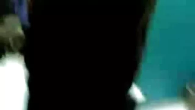 સુંદર છોકરી બતાવે છે striptease કેમેરા સામે આ રૂમ બીપી વીડીયો સેકસી વીડિયો માં